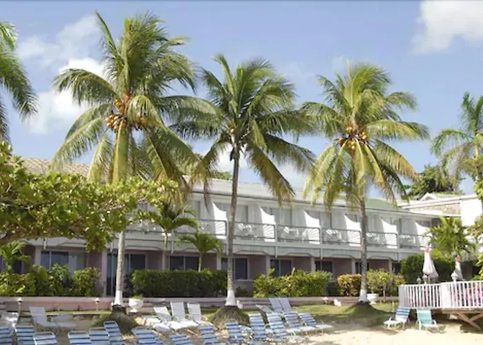Shaw Park & Hotel Ocho Rios