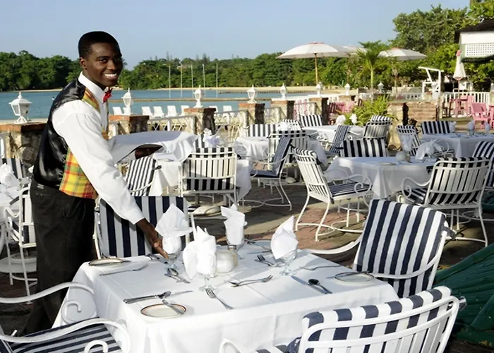 Hotel Shaw Park & Ocho Rios