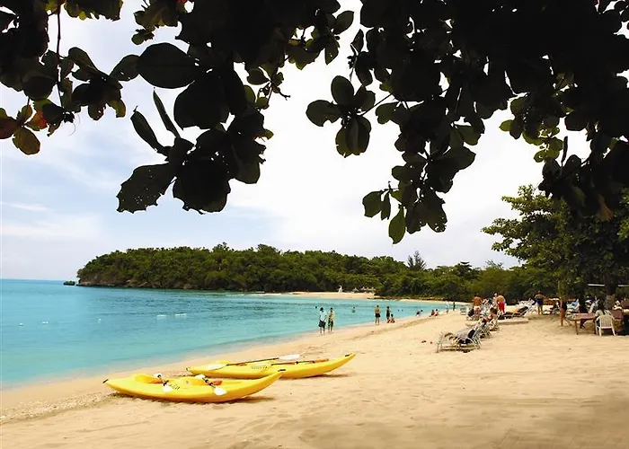 Shaw Park & Ocho Rios