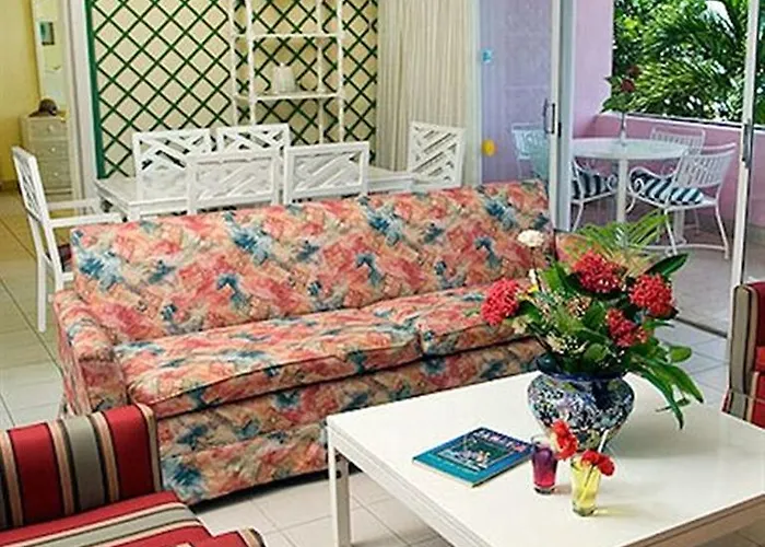 Hotel Shaw Park &