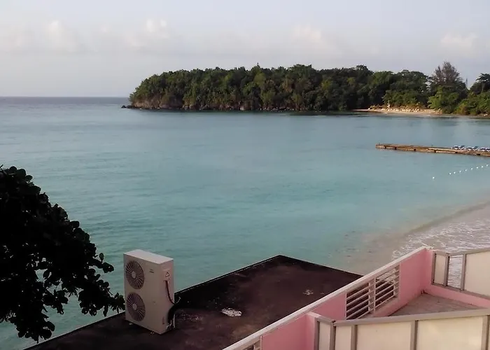 Shaw Park & 3* Ocho Rios