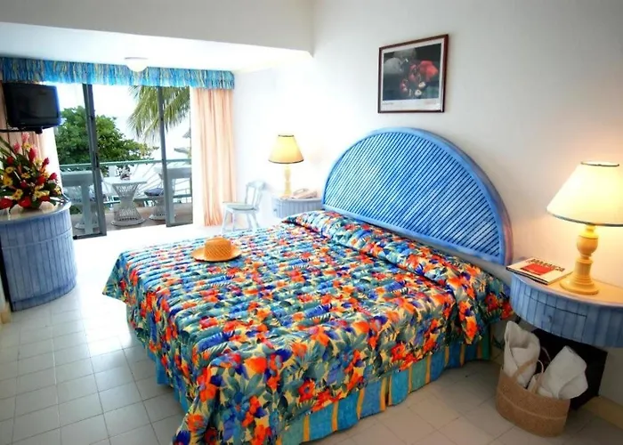 Hotel Shaw Park &